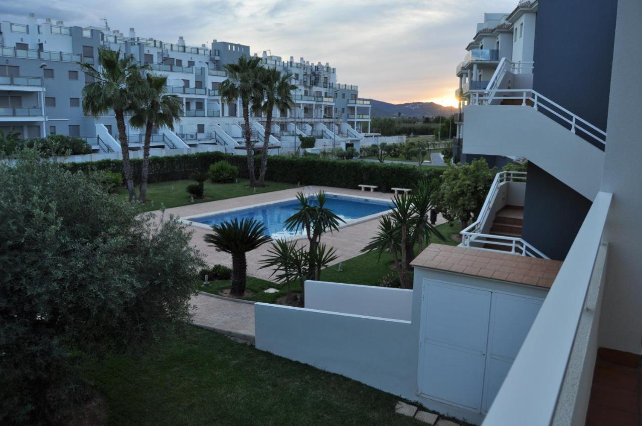 Met&Golf Oliva Nova Beach Exterior photo